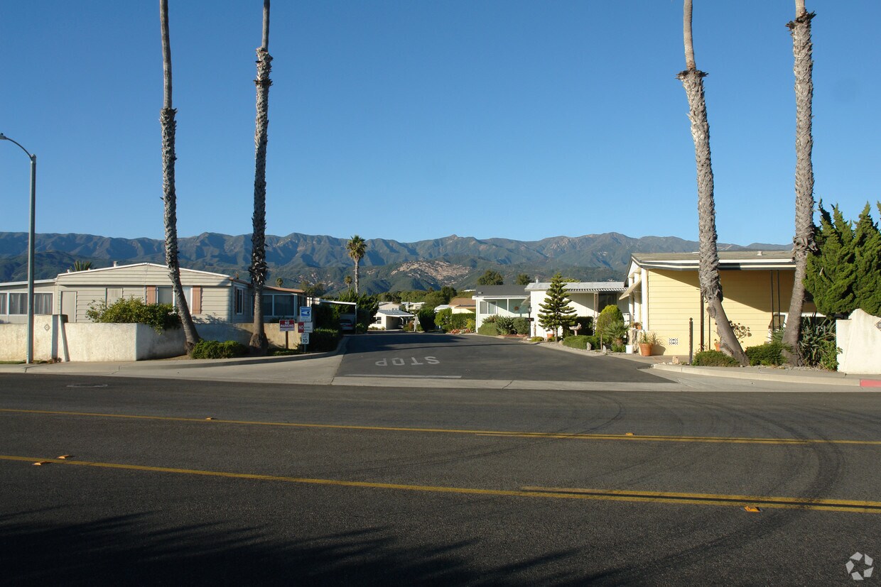 Building Photo - Vista De Santa Barbara