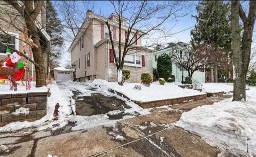 Building Photo - 479 Palisade Ave