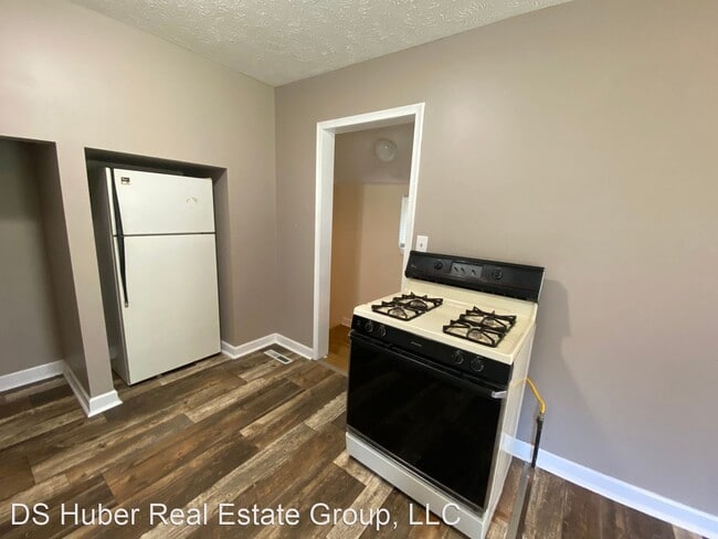 Building Photo - 1 br, 1 bath House - 527 Charles St