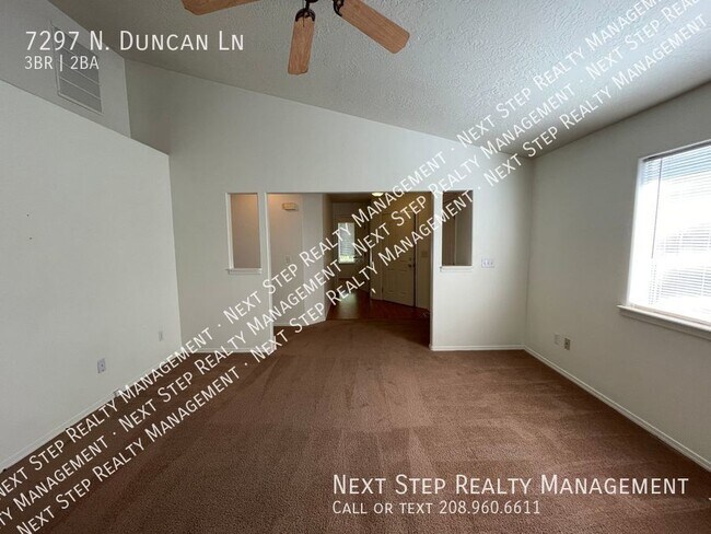 Foto del edificio - 3 Bed 2 Bath - NO SECURITY DEPOSIT REQUIRED!