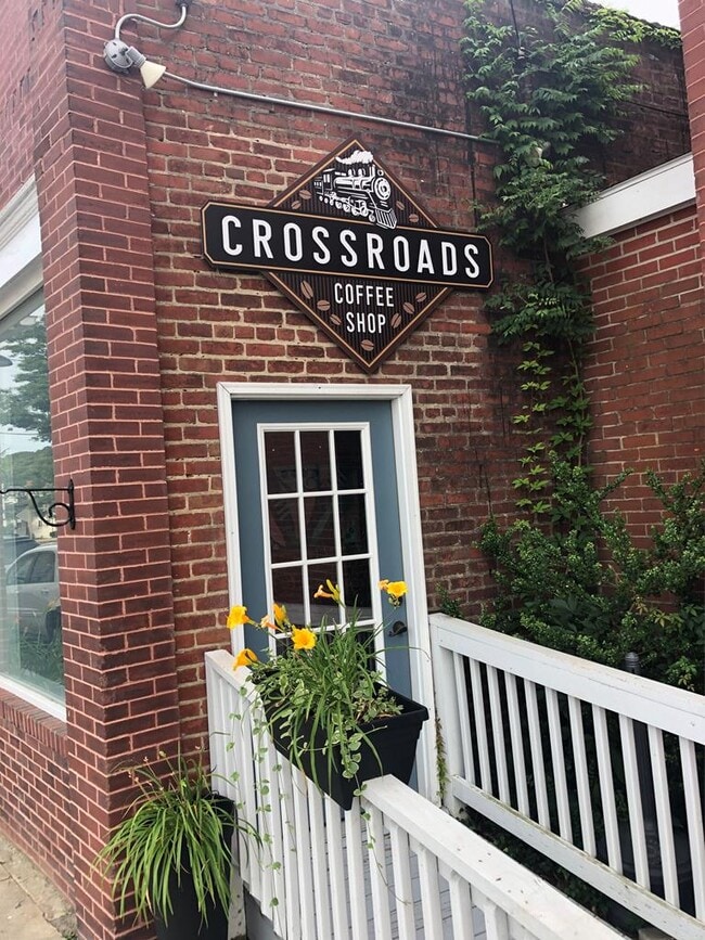 Building Photo - 25514 E Main St