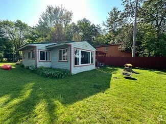 Building Photo - N7475 537th St