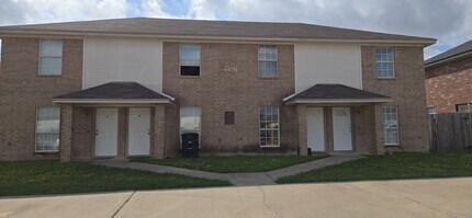 Building Photo - 4406 Jeff Scott Dr