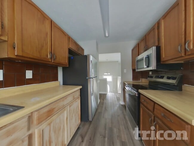 Building Photo - 2238 Wakefield Cir