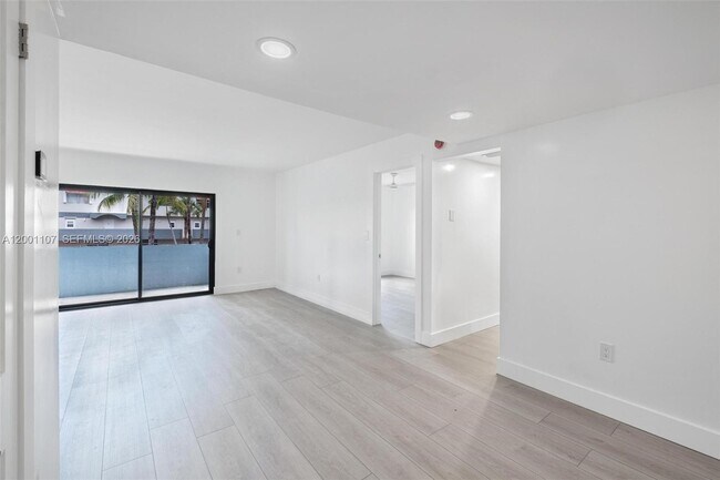 Foto del edificio - 3582 NE 171 St