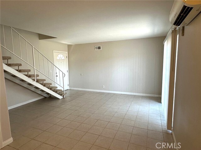 Foto del edificio - 890 N Mallard St