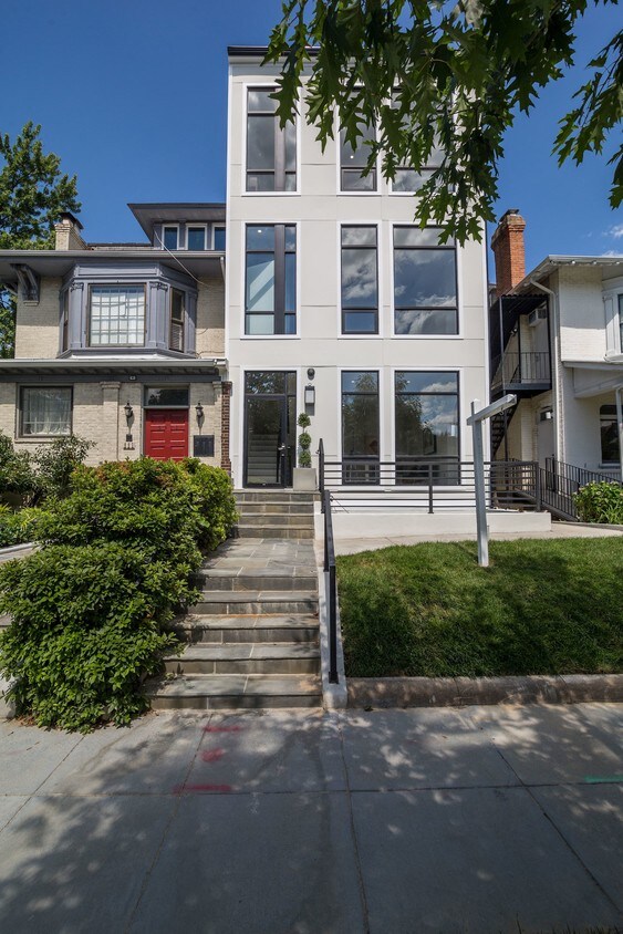 Primary Photo - 5309 Connecticut Ave NW