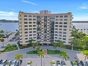 Building Photo - 2800 N Flagler Dr