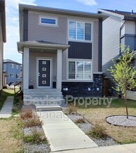Building Photo - 9475 Colak Ln SW