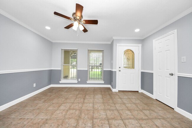 Building Photo - 12503 Foxburo Dr