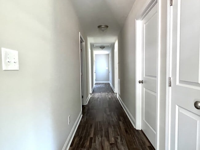 Foto del edificio - 634 Laundry St