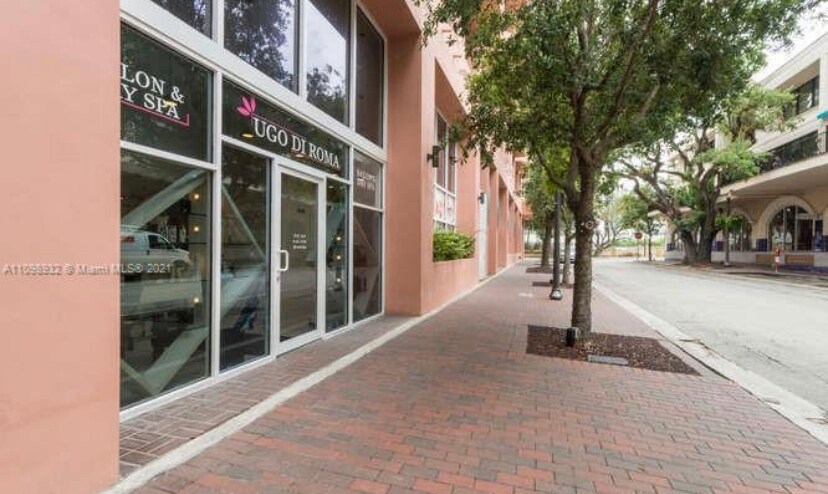 Foto principal - 2801 Florida Ave