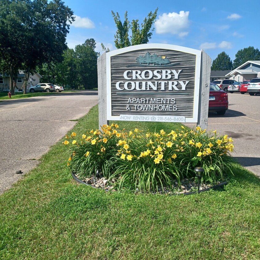 Bienvenido al país de Crosby - CROSBY COUNTRY APARTMENTS