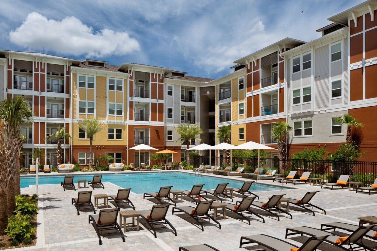 Venue at Lakewood Ranch - Apartments in Bradenton, FL | Apartments.com