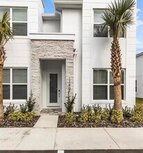 Building Photo - 17409 Hidden Forest Dr