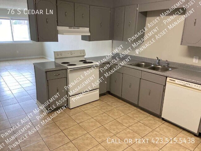 Foto del edificio - 76 S Cedar Ln