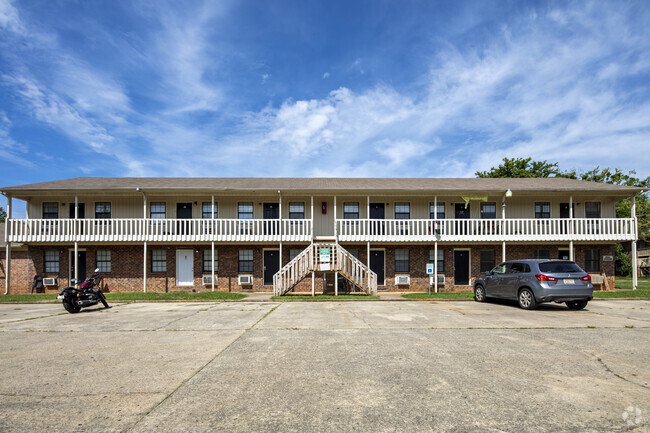 Building Photo - Midtown Manor Aptartments