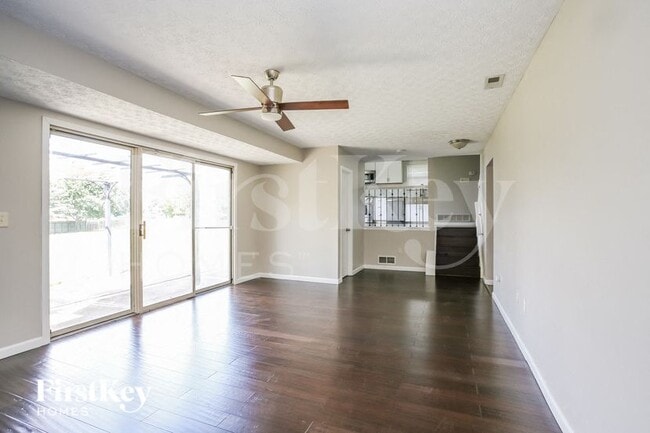 Building Photo - 3033 Olympic Club Dr