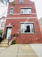 Building Photo - 1512 W 17th St