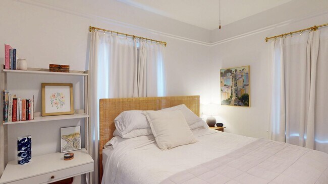 Foto del edificio - Downtown San Anselmo Updated 4x3 + aupair ...