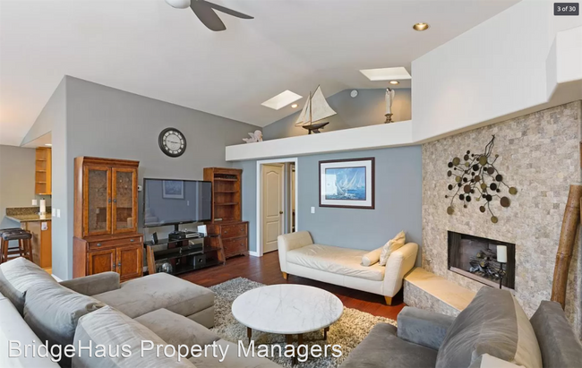 Foto del edificio - 3 br, 3 bath House - 4550 Cove Drive