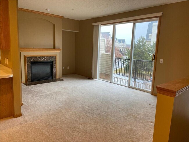 Building Photo - 13618 Brick Path