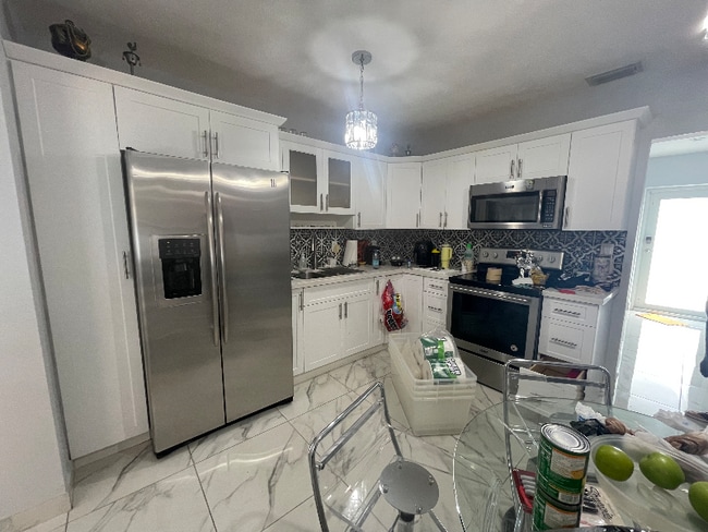 Foto del edificio - 55-W55 W 55th St