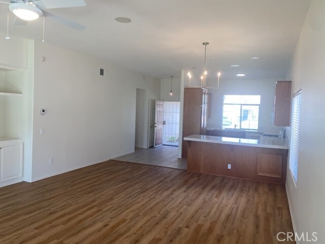 Foto del edificio - 20879 Bayport Dr