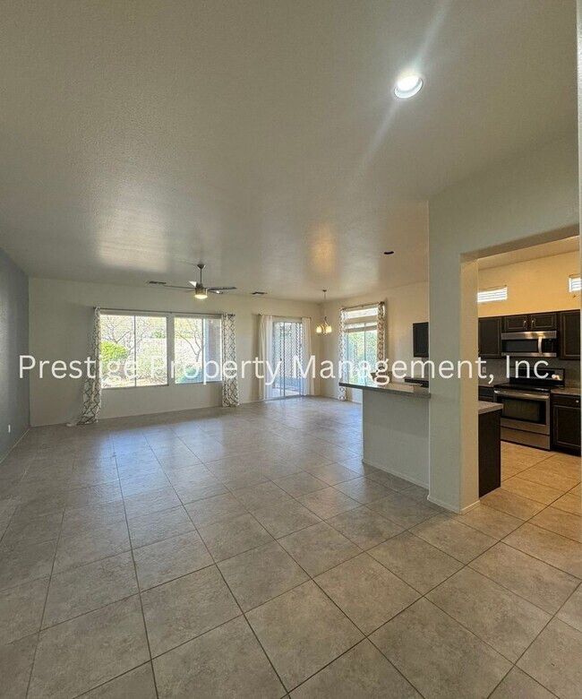 Foto del edificio - 5252 W Winding Desert Dr