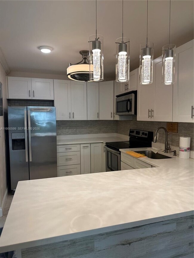 Foto del edificio - 2731 NE 14th Street Causeway