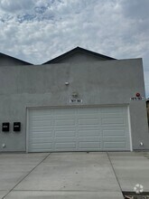 Building Photo - 7871 Glencoe Drive