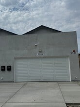 Building Photo - 7871 Glencoe Drive