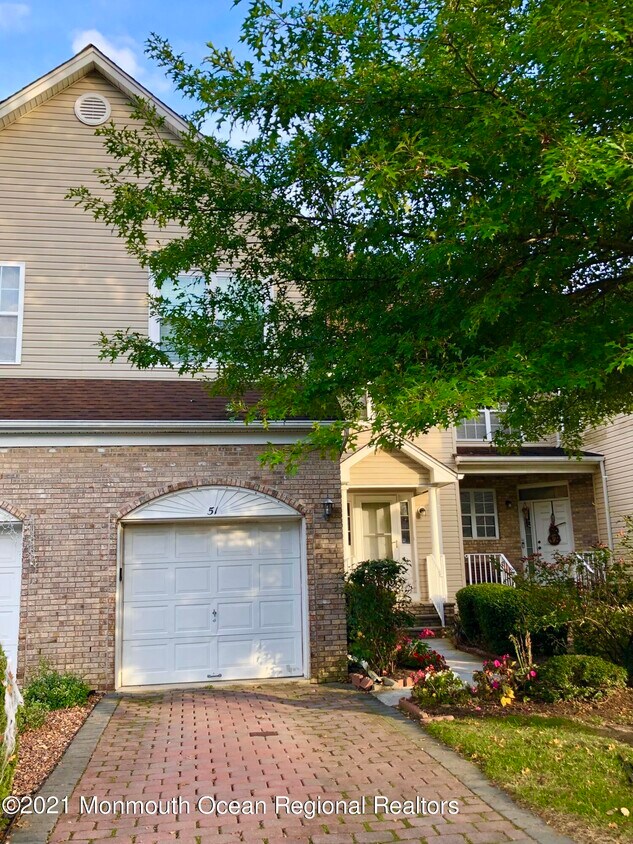 51 Tennyson Rd, East Windsor, NJ 08520 Condo for Rent in East Windsor