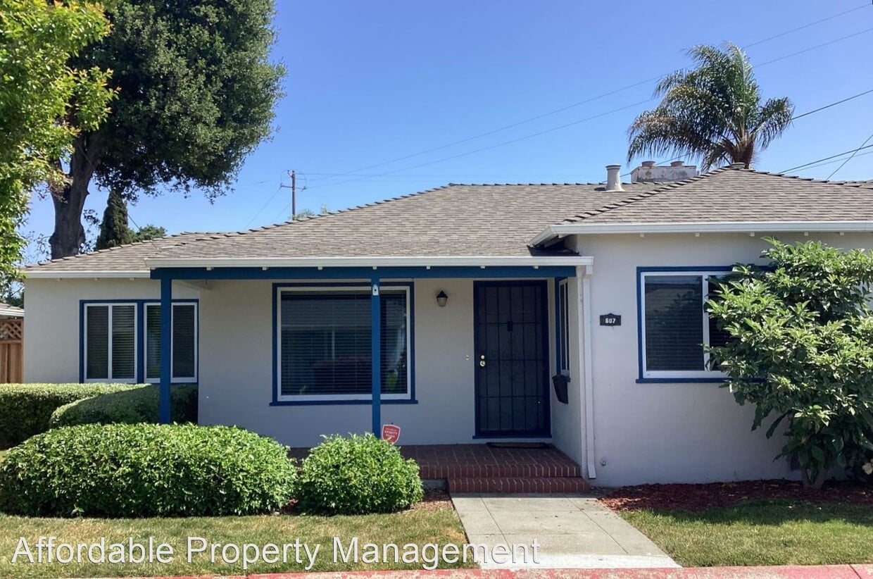 Primary Photo - 2 br, 1 bath House - 607 Jordan Way