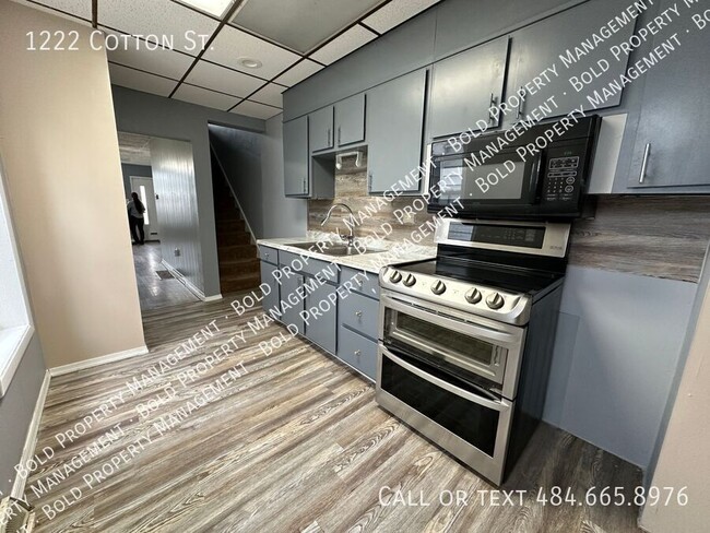 Foto del edificio - 1222 Cotton St