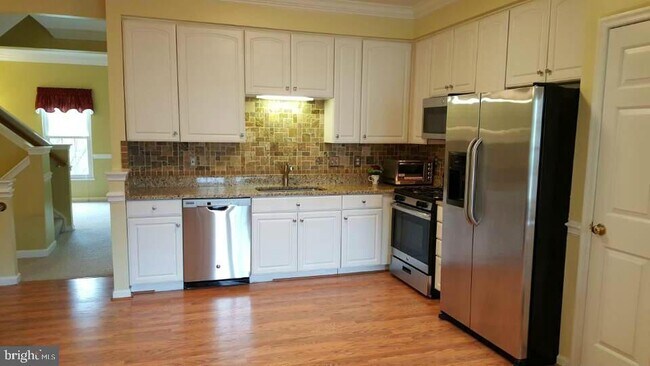 Building Photo - 14278 Glade Spring Dr