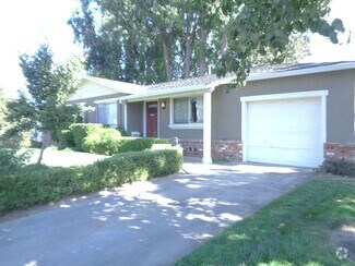 Building Photo - 3811-3813 Erlewine Cir