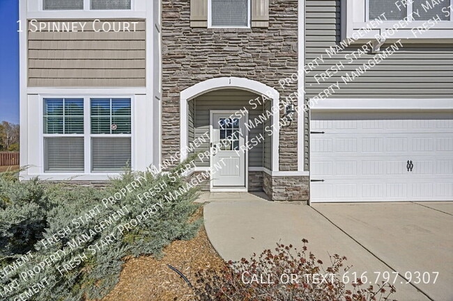 Building Photo - 1 Spinney Ct