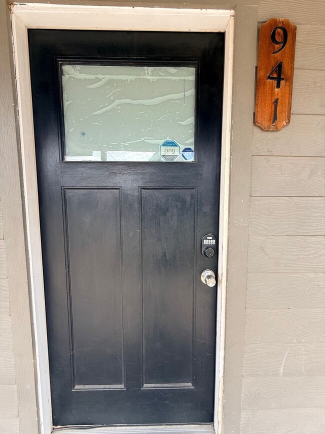 Photo - 941-941 Bayonne St Apartment