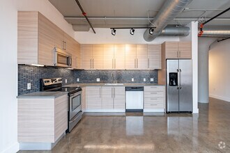 1BR, 1BA - 642SF - Maxfield Lofts