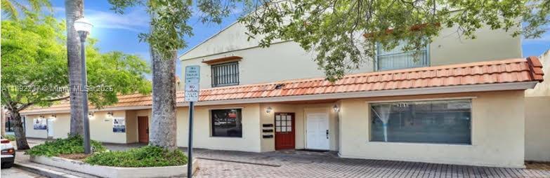 Foto principal - 313 N Krome Ave