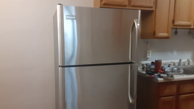 Building Photo - Cretin Court Apts