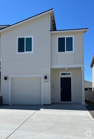 Building Photo - 3734 S Roosevelt Pl