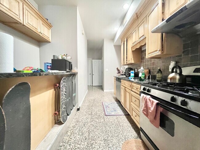 Foto del edificio - 45 Allston St