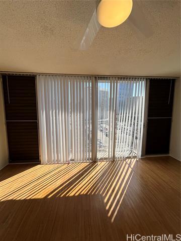 Primary Photo - 1650 Kanunu St