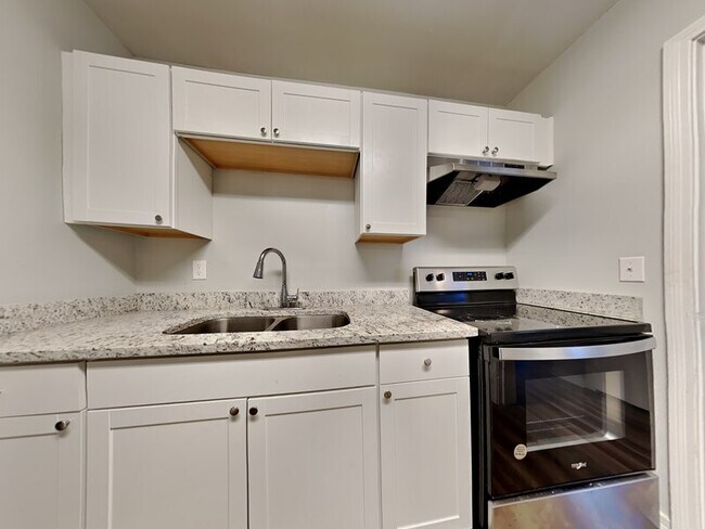 Foto del edificio - 2930 Christopher Rd