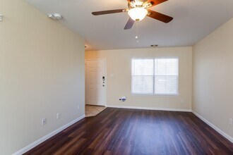 Building Photo - 13321 Enchanted Way