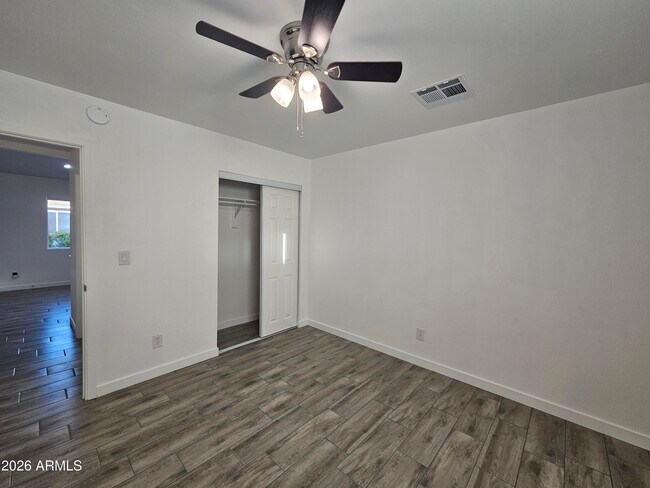 Foto del edificio - 4731 E Caballero St