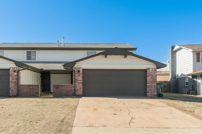 Photo - 11715 N Francis Ave