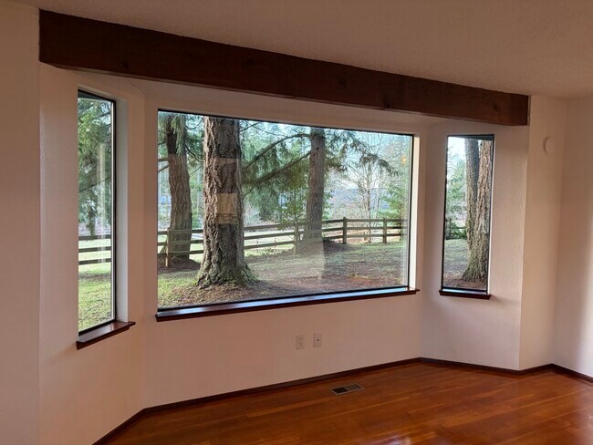 Foto del edificio - 7748 Zangle Rd NE